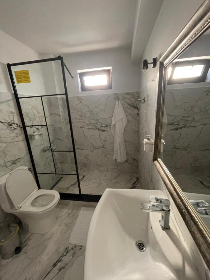 Eroilor Apartament Apartment ซูชาวา ภายนอก รูปภาพ